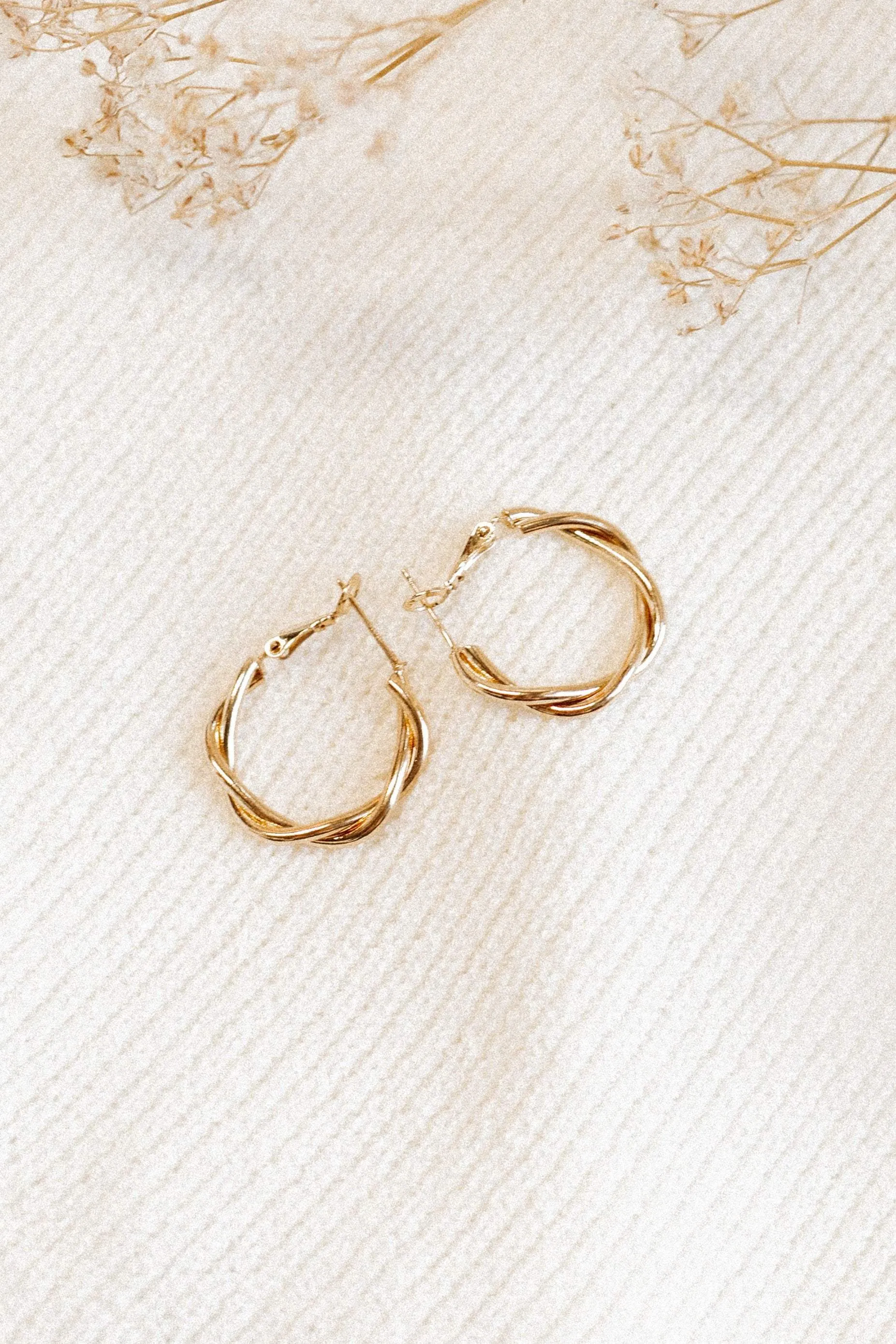 Armina Earrings - Gold