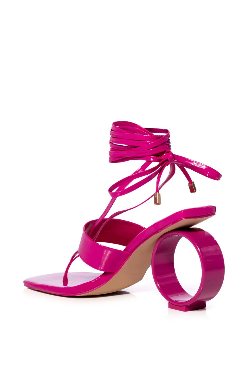 AZALEA WANG ELVIRDA CIRCLE SANDAL IN PINK