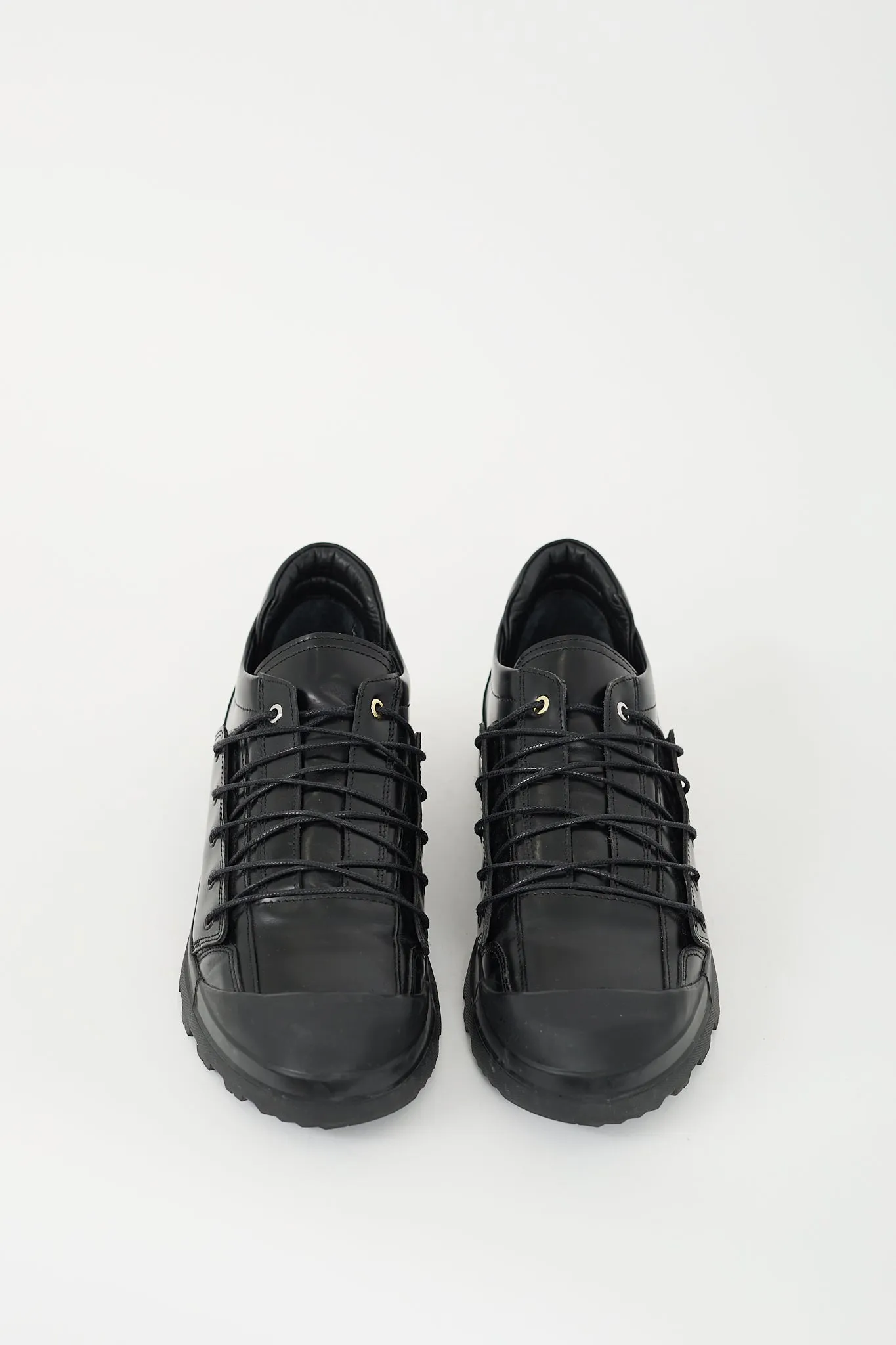 Black Leather Ibanez Sneaker