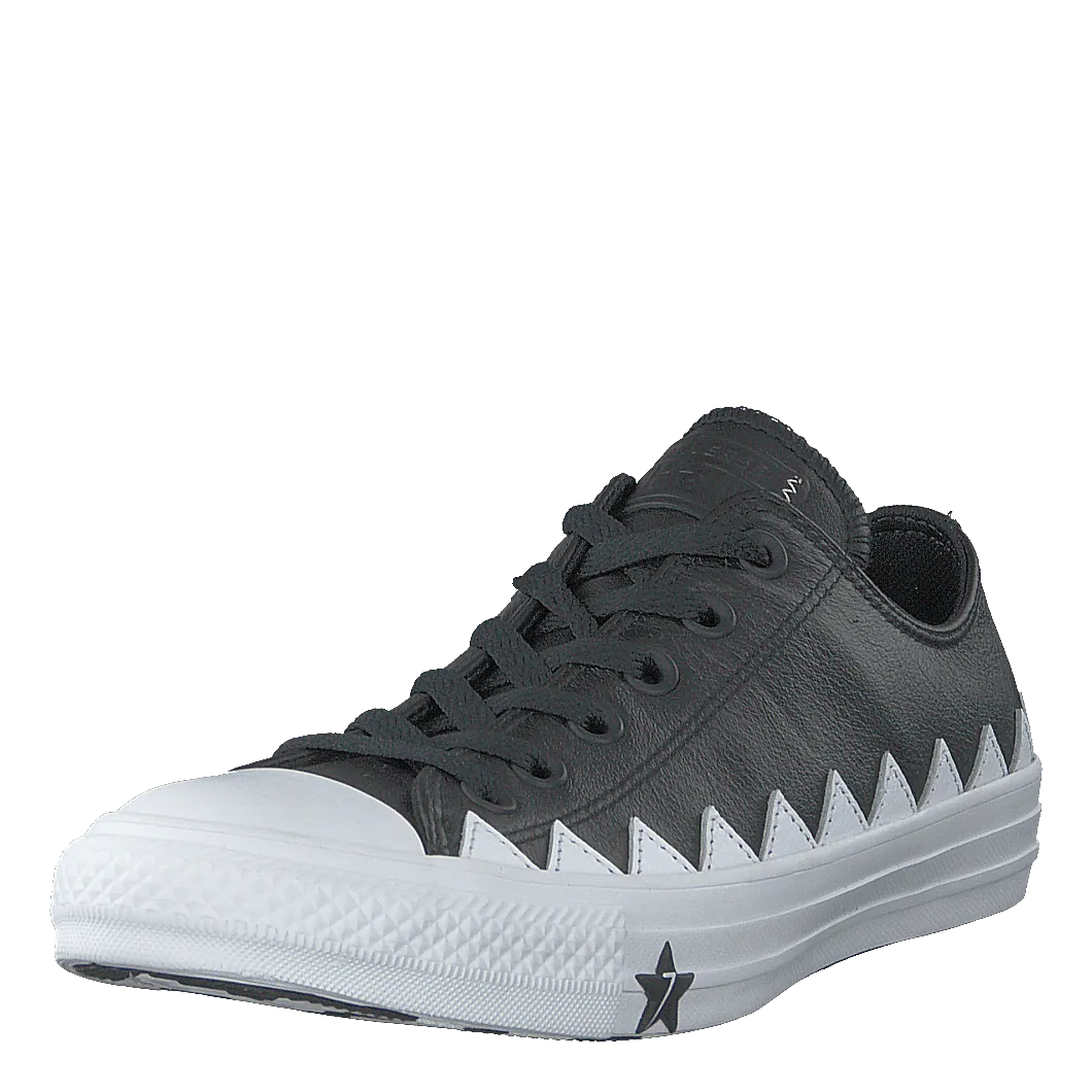 Chuck Taylor All Star Mission- Black