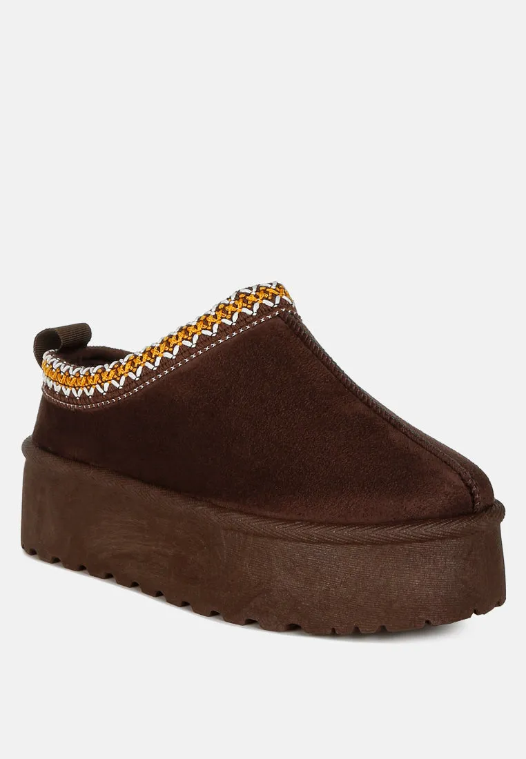 Jesters Embroidered Platform Classic Slip-On