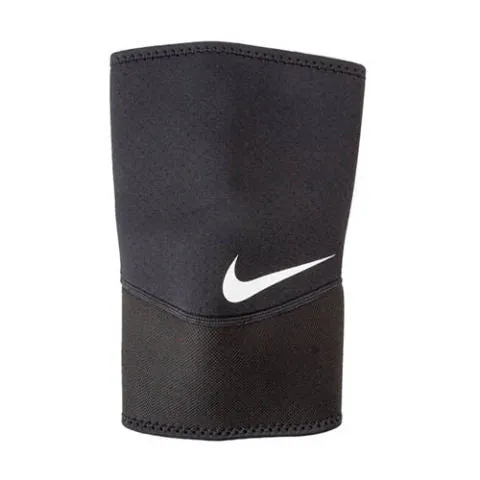 Nike Pro Closed-Patella Knee Sleeve