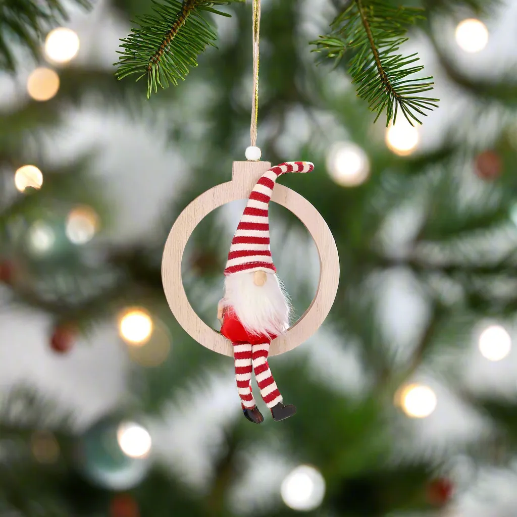 Rend Santa On Hoop Ornament