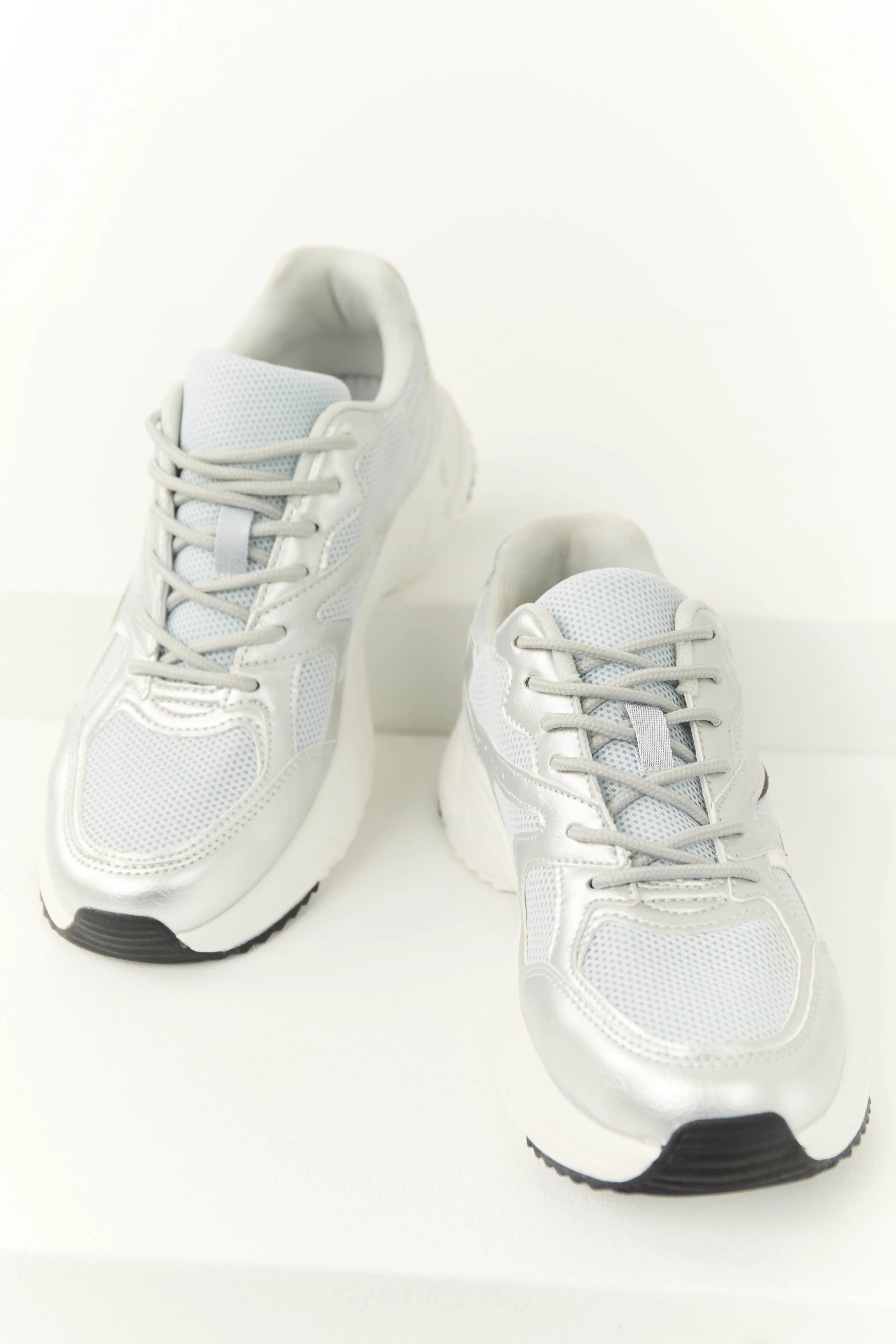 Silver Slip On Elastic Laces Sneakers