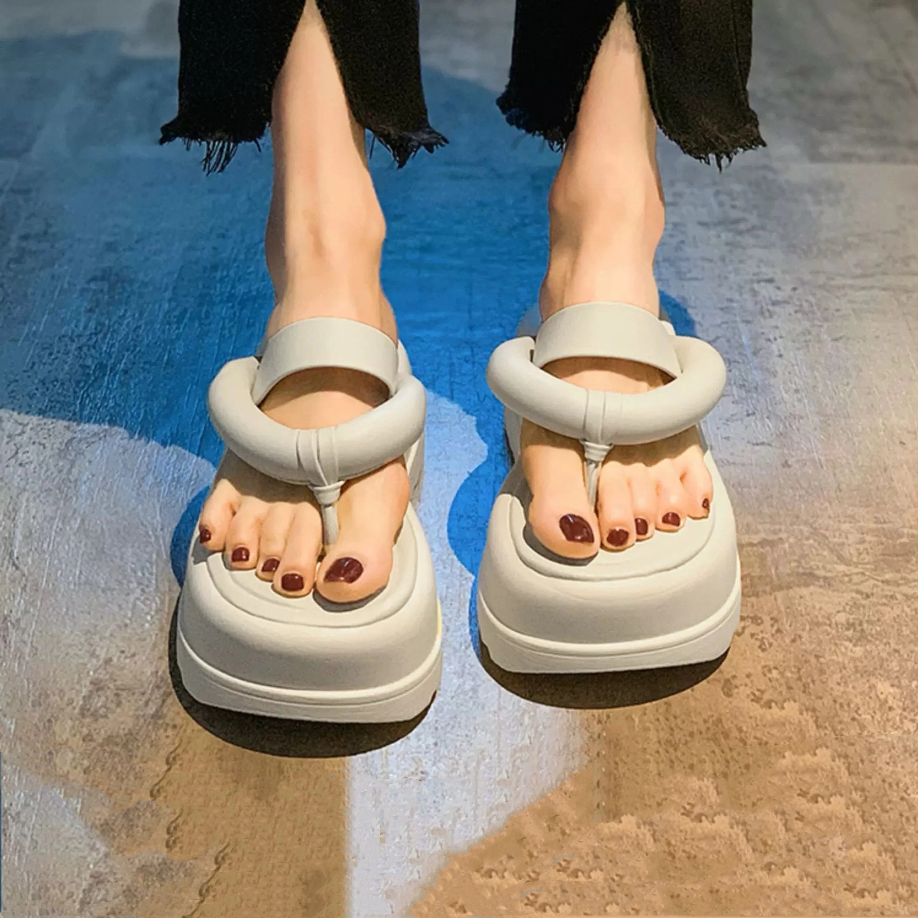 Split Toe Platform Slippers, Thick Sole Round Head Sandals, Open Toe Chunky Sole Slides, Thick Strap Band Flip Flop Creepers