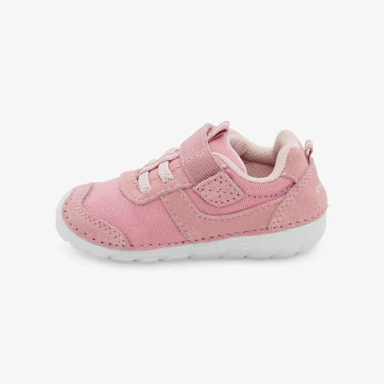 Stride Rite - Soft Motion Zips Runner (More Colors)