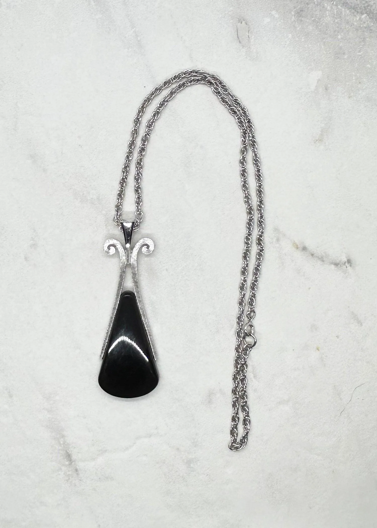 Vintage Avon Mod Necklace with Long Black Pendant