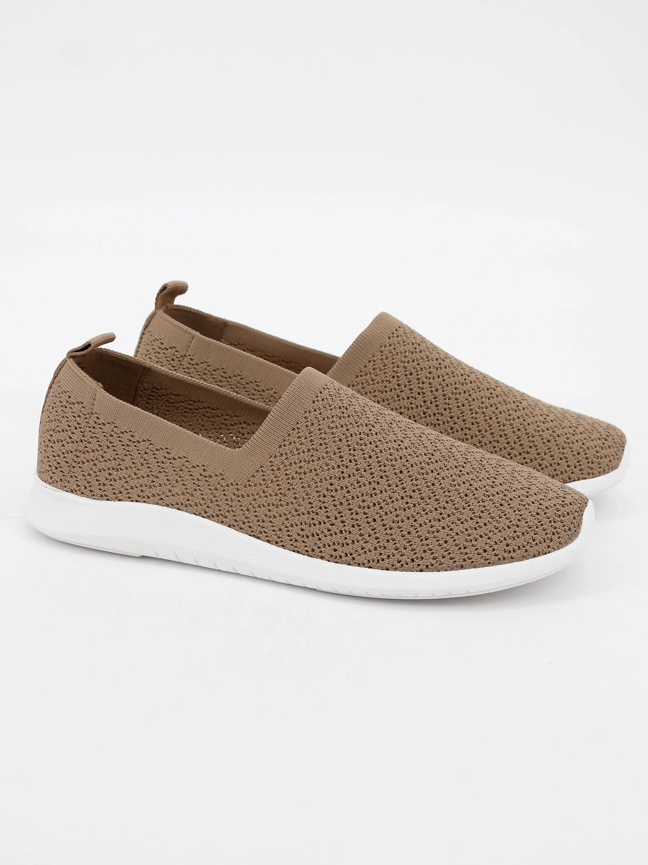 Women's Slip-On Sneakers,Light Brown